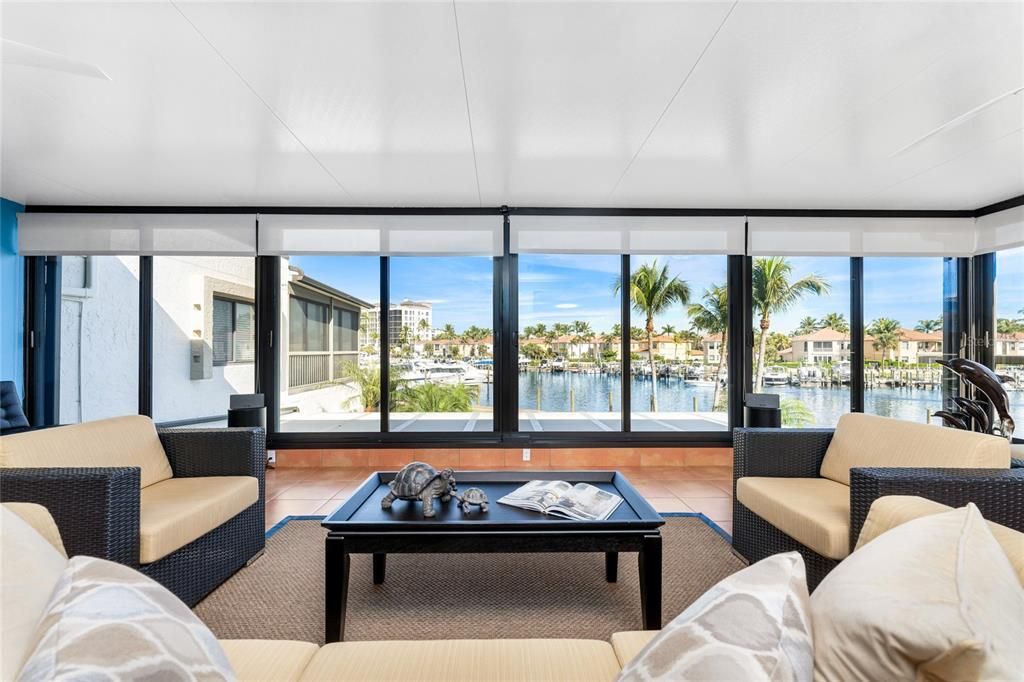 待售: $450,000 (3 贝兹, 2 浴室, 2592 平方英尺)