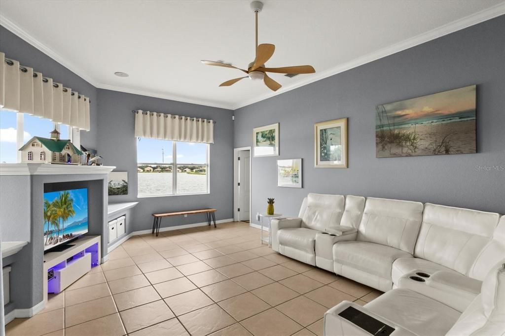 For Sale: $719,900 (4 beds, 3 baths, 2958 Square Feet)