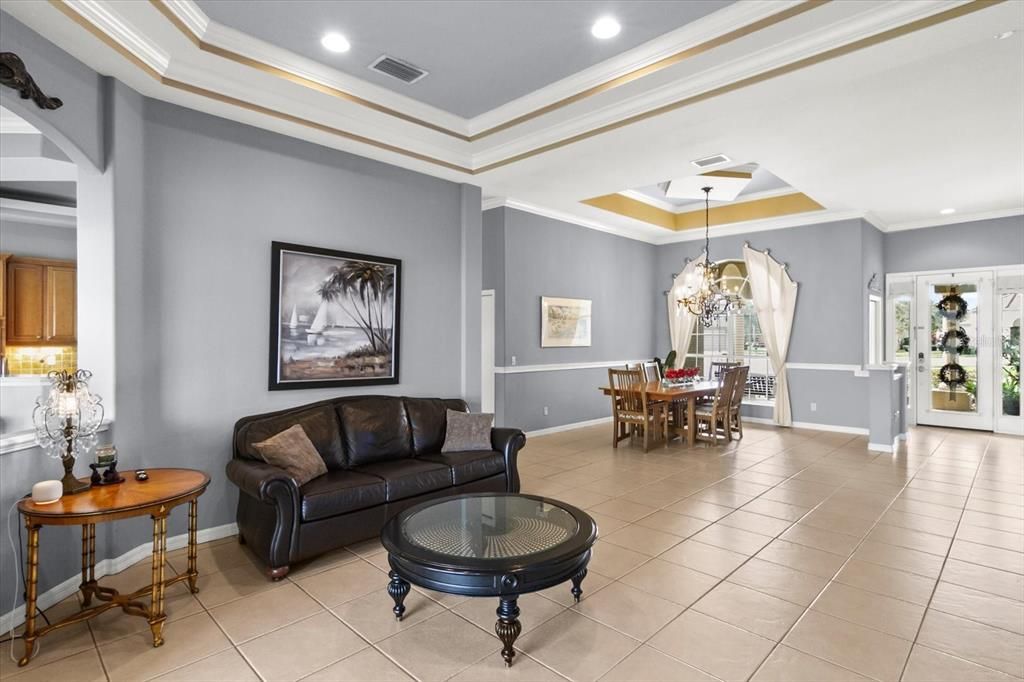 For Sale: $719,900 (4 beds, 3 baths, 2958 Square Feet)