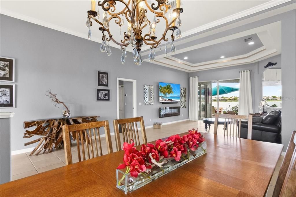 For Sale: $719,900 (4 beds, 3 baths, 2958 Square Feet)