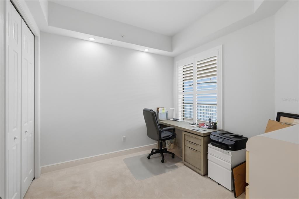 For Sale: $615,000 (3 beds, 2 baths, 1558 Square Feet)