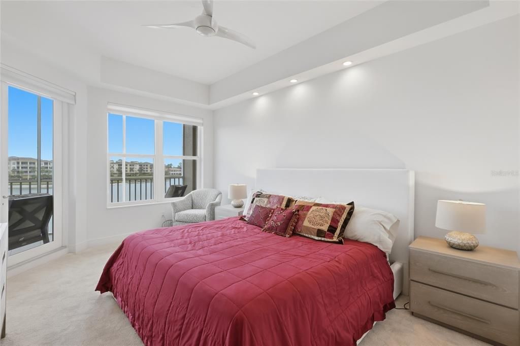 For Sale: $615,000 (3 beds, 2 baths, 1558 Square Feet)