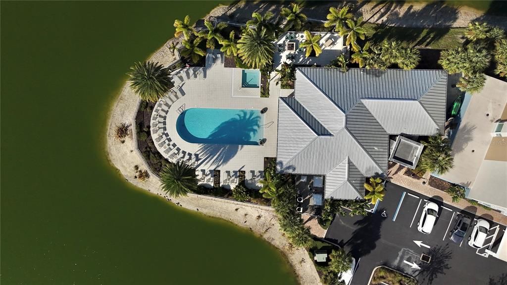 For Sale: $615,000 (3 beds, 2 baths, 1558 Square Feet)