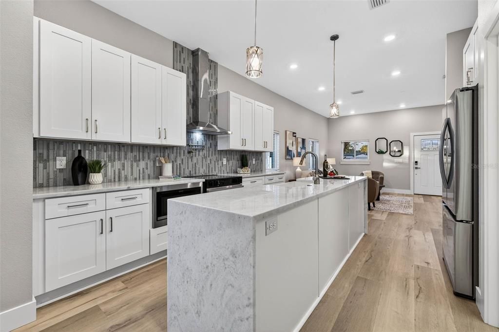 На продажу: $859,000 (4 спален, 3 ванн, 2559 Квадратных фут)