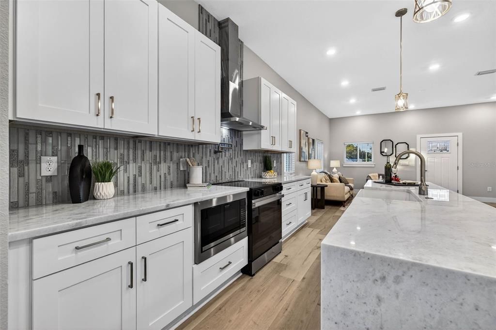 На продажу: $859,000 (4 спален, 3 ванн, 2559 Квадратных фут)