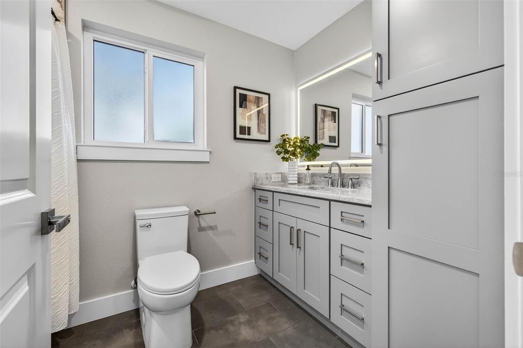 На продажу: $859,000 (4 спален, 3 ванн, 2559 Квадратных фут)