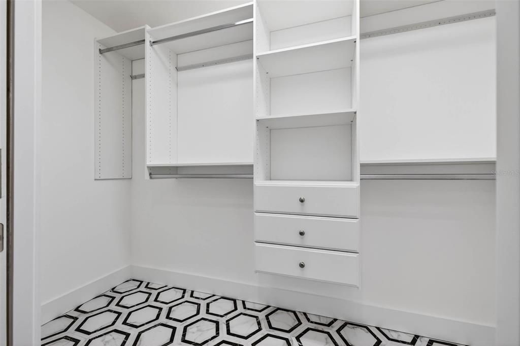 На продажу: $859,000 (4 спален, 3 ванн, 2559 Квадратных фут)