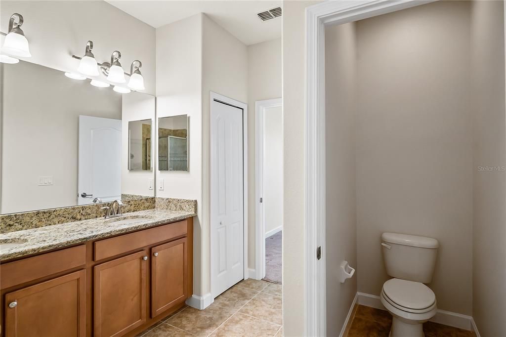 For Rent: $2,400 (4 beds, 3 baths, 2032 Square Feet)