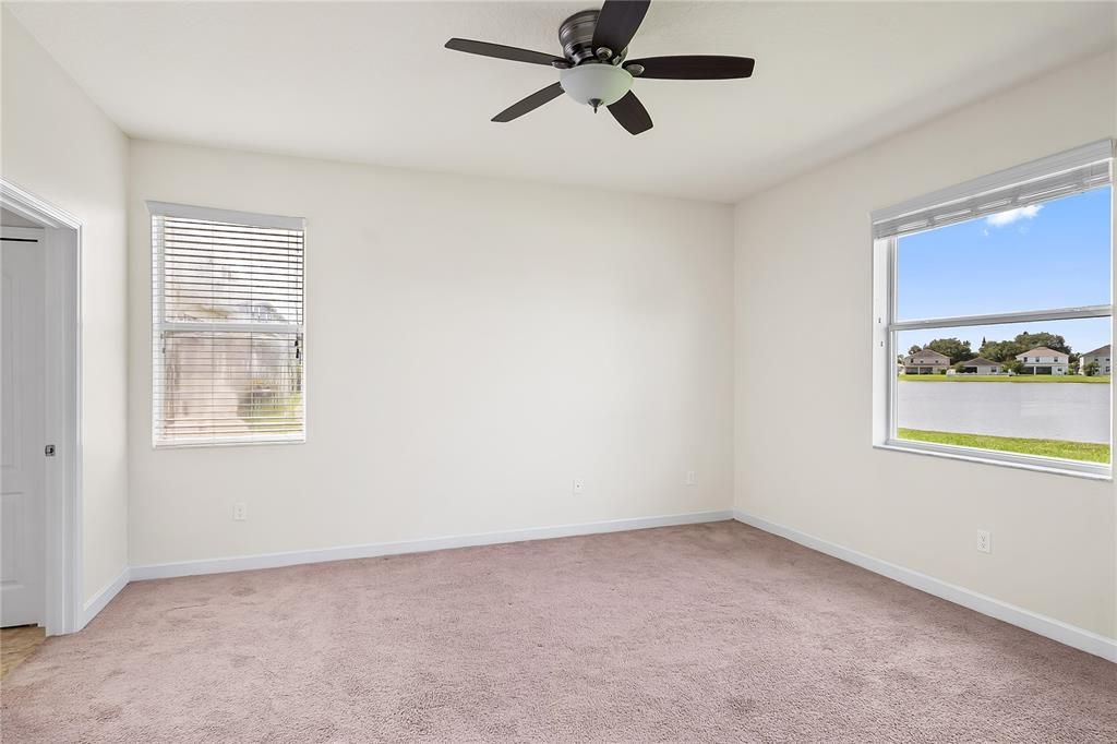 For Rent: $2,400 (4 beds, 3 baths, 2032 Square Feet)