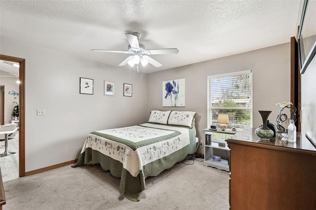 En Venta: $320,000 (3 camas, 2 baños, 1539 Pies cuadrados)