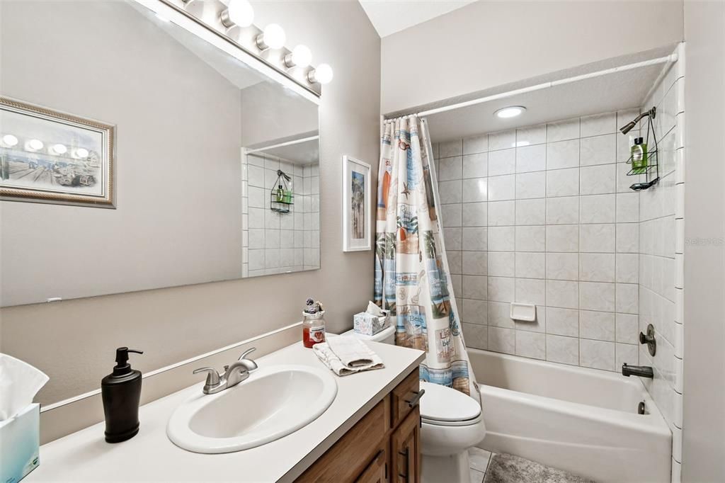 En Venta: $320,000 (3 camas, 2 baños, 1539 Pies cuadrados)