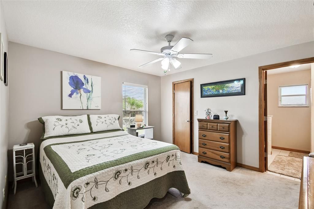 En Venta: $320,000 (3 camas, 2 baños, 1539 Pies cuadrados)