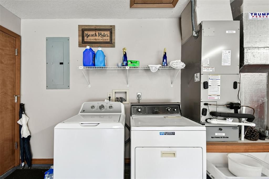 En Venta: $320,000 (3 camas, 2 baños, 1539 Pies cuadrados)