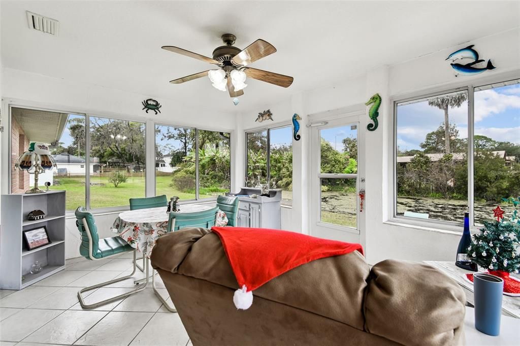 En Venta: $320,000 (3 camas, 2 baños, 1539 Pies cuadrados)