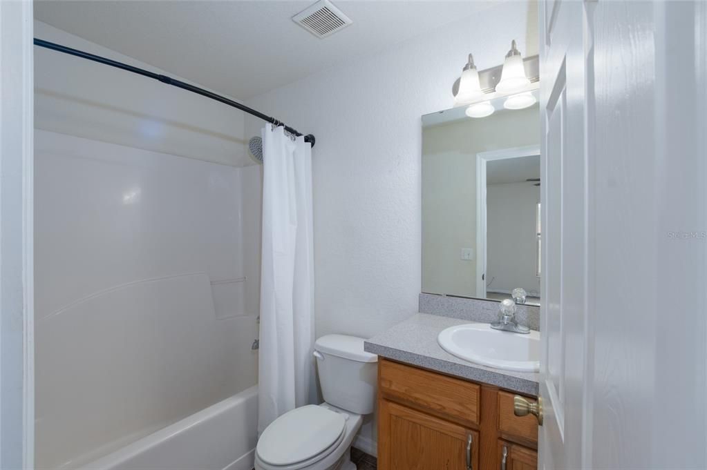 En Renta: $1,500 (3 camas, 2 baños, 1362 Pies cuadrados)