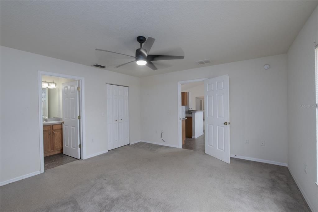 En Renta: $1,500 (3 camas, 2 baños, 1362 Pies cuadrados)