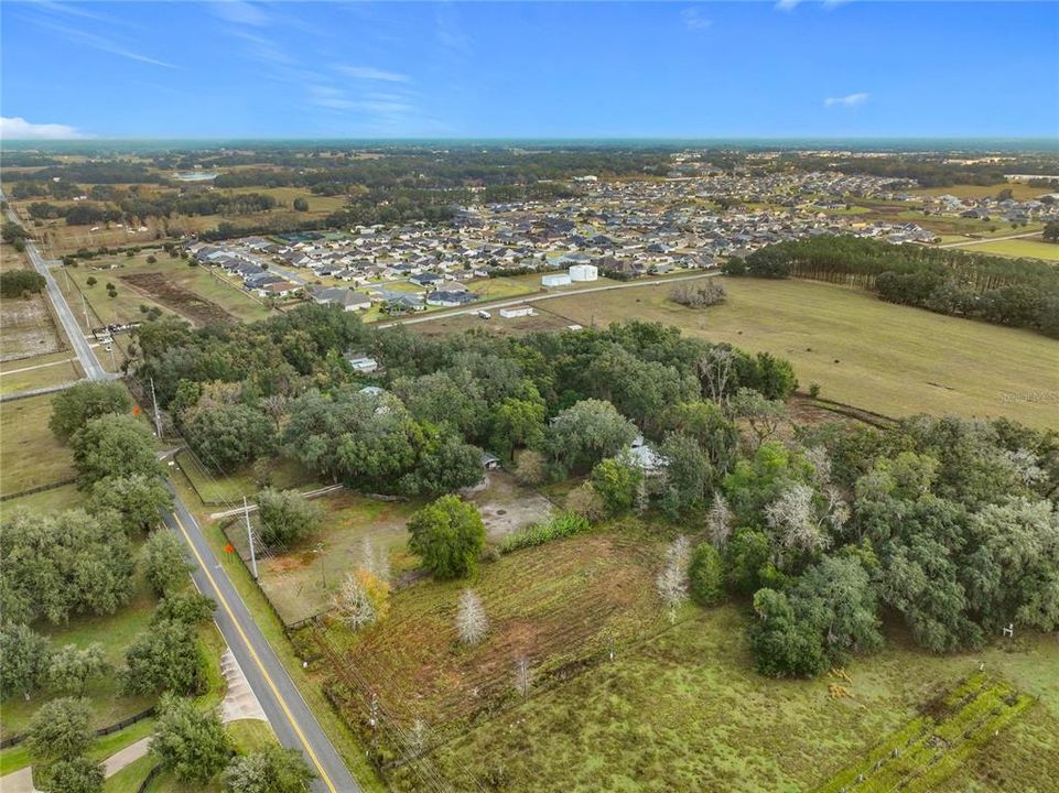 待售: $299,900 (5.00 acres)