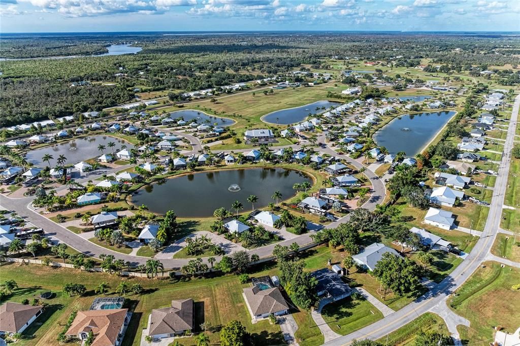 待售: $550,000 (1 贝兹, 1 浴室, 1000 平方英尺)