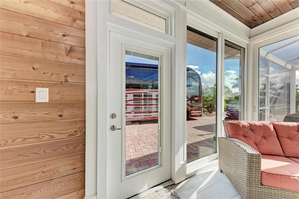 待售: $550,000 (1 贝兹, 1 浴室, 1000 平方英尺)