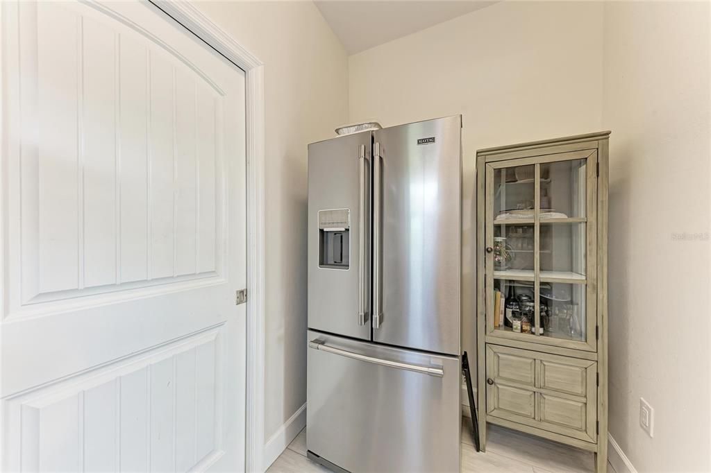 待售: $550,000 (1 贝兹, 1 浴室, 1000 平方英尺)