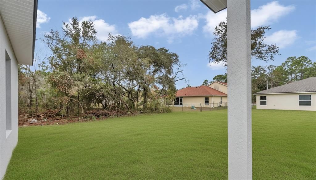 For Sale: $249,900 (3 beds, 2 baths, 1376 Square Feet)