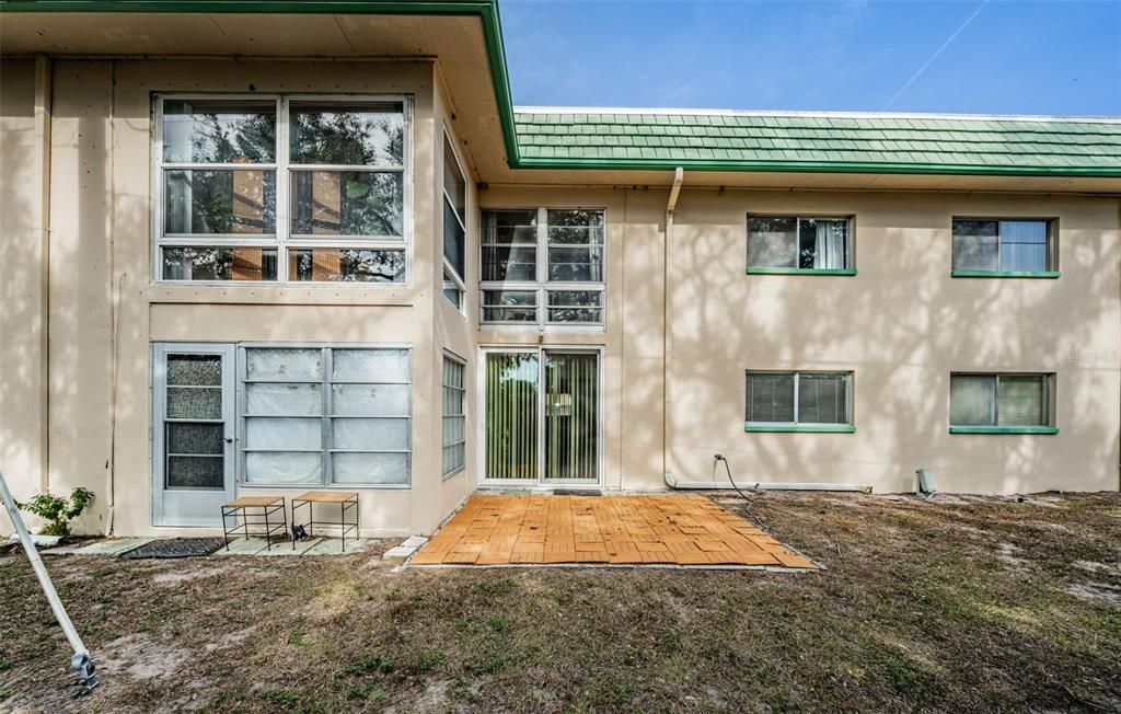 На продажу: $60,000 (1 спален, 1 ванн, 605 Квадратных фут)