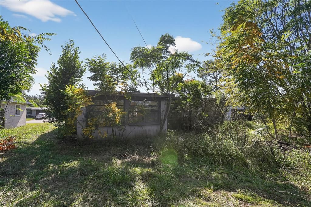 For Sale: $174,000 (3 beds, 1 baths, 1161 Square Feet)