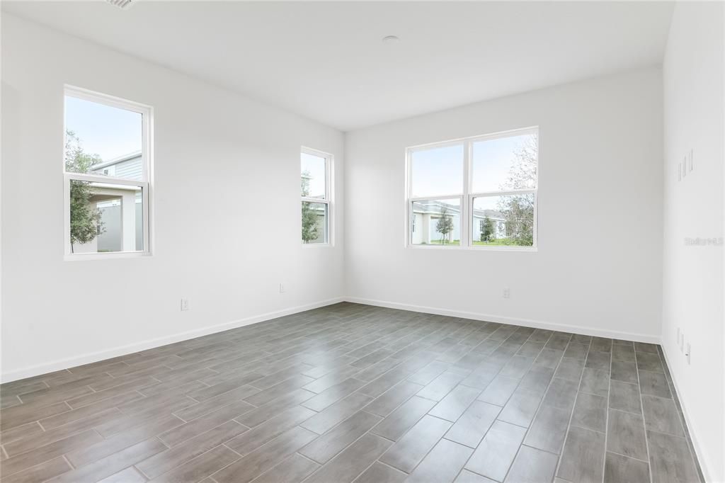 En Venta: $464,774 (3 camas, 2 baños, 1965 Pies cuadrados)