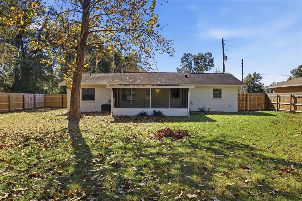 En Venta: $219,900 (3 camas, 2 baños, 1092 Pies cuadrados)