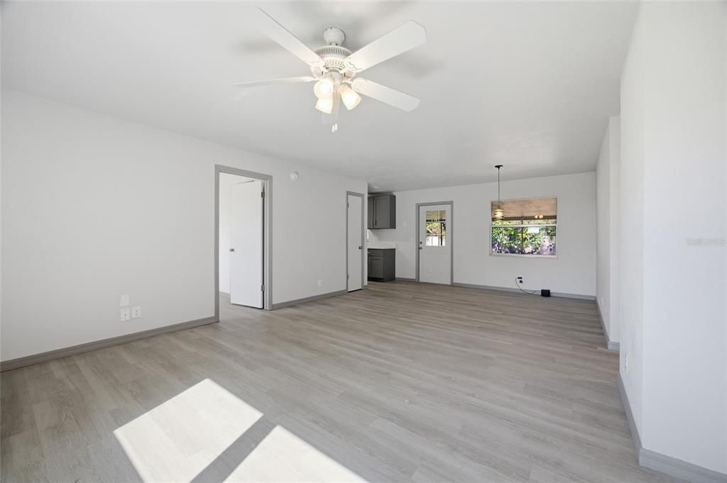 En Venta: $219,900 (3 camas, 2 baños, 1092 Pies cuadrados)