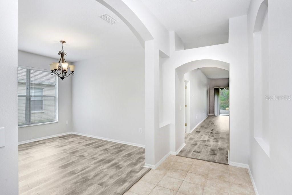 En Renta: $2,800 (4 camas, 2 baños, 2060 Pies cuadrados)