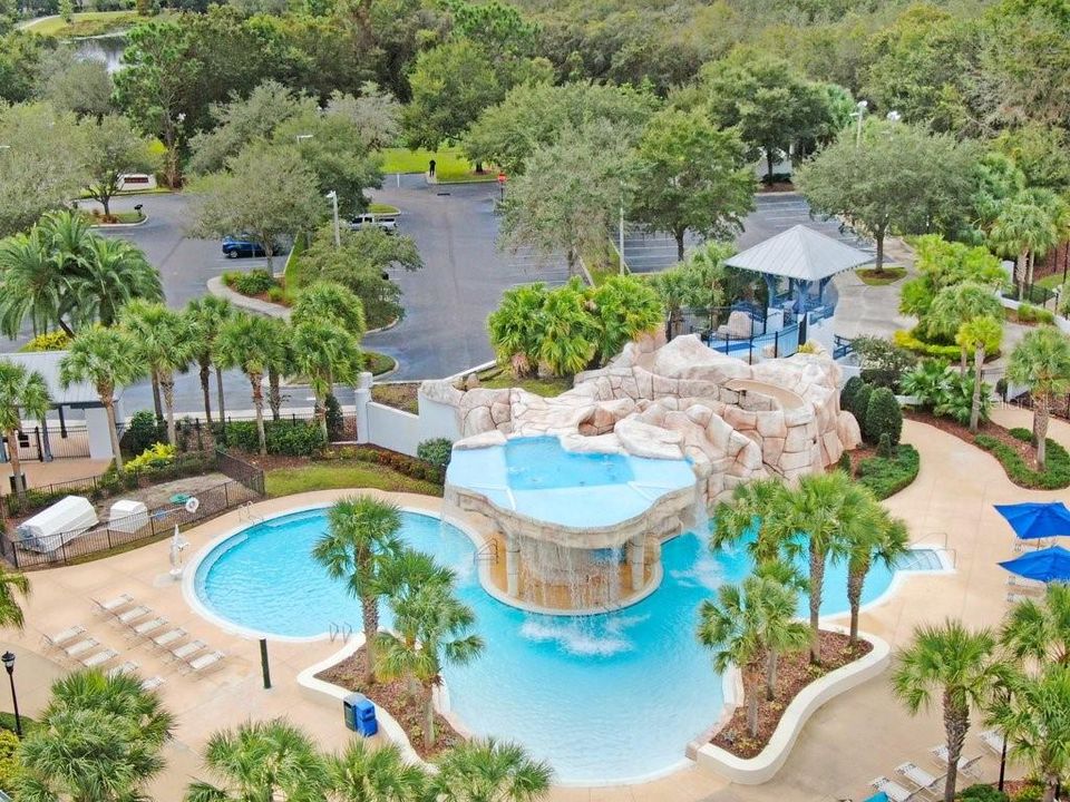 En Renta: $2,800 (4 camas, 2 baños, 2060 Pies cuadrados)