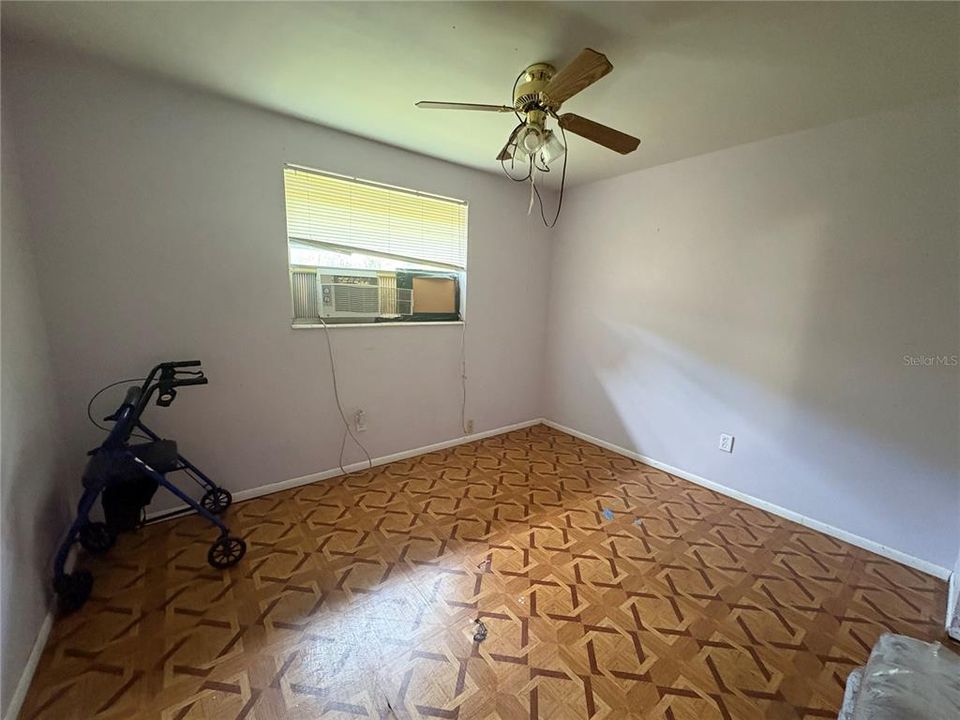 For Sale: $385,000 (3 beds, 1 baths, 1534 Square Feet)