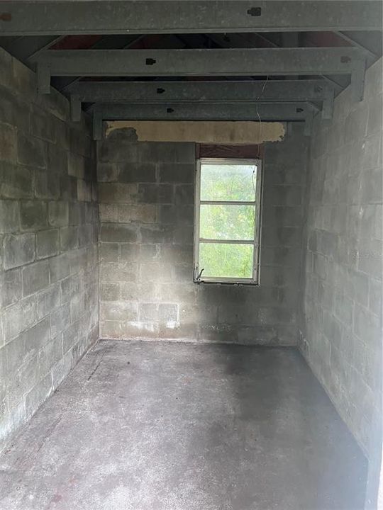 For Sale: $385,000 (3 beds, 1 baths, 1534 Square Feet)