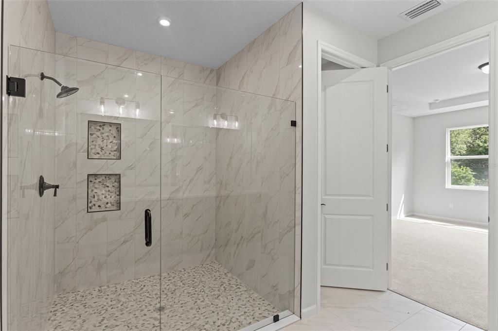 待售: $539,990 (2 贝兹, 2 浴室, 1968 平方英尺)