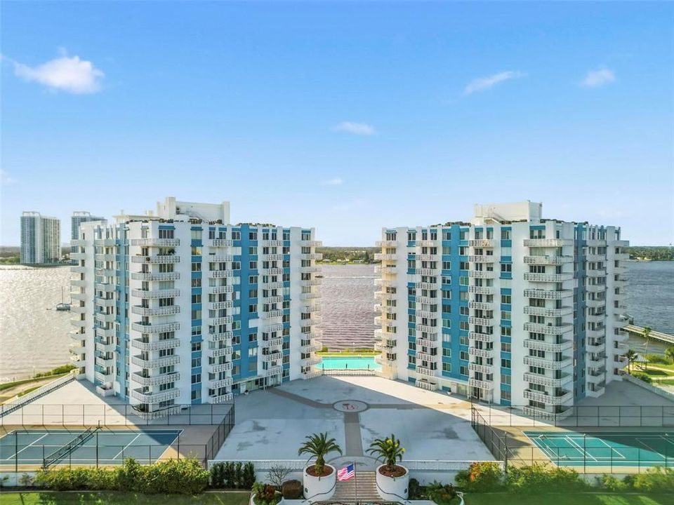 En Venta: $224,900 (2 camas, 2 baños, 1210 Pies cuadrados)