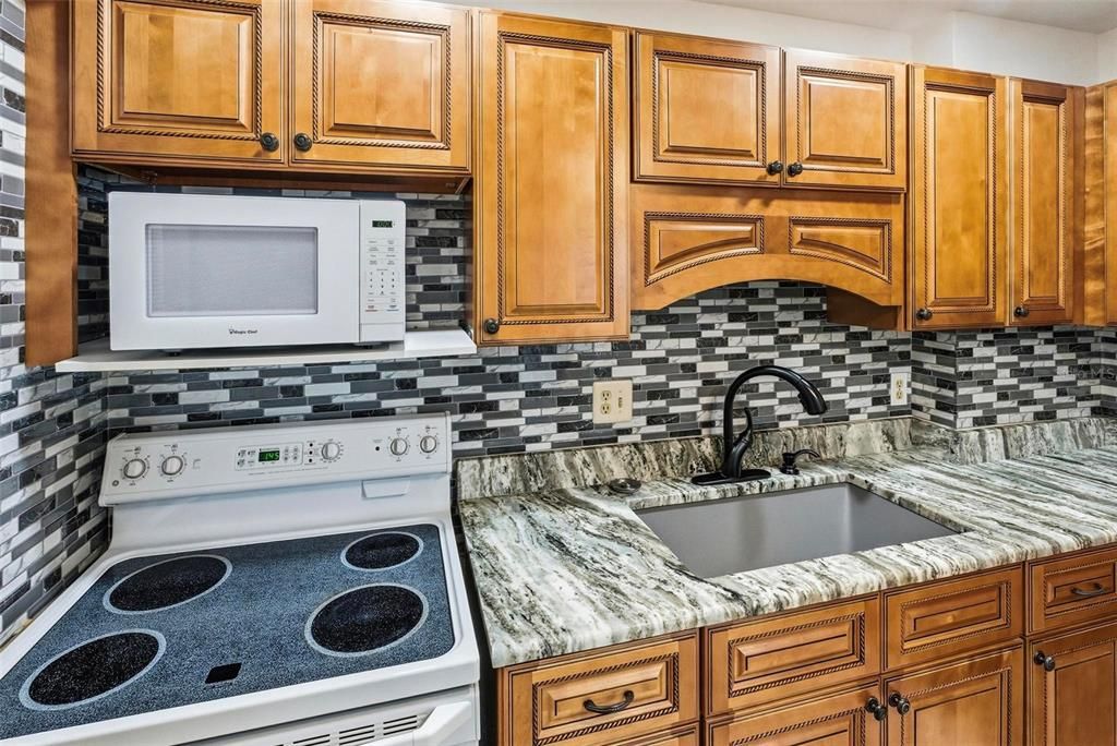 En Venta: $224,900 (2 camas, 2 baños, 1210 Pies cuadrados)