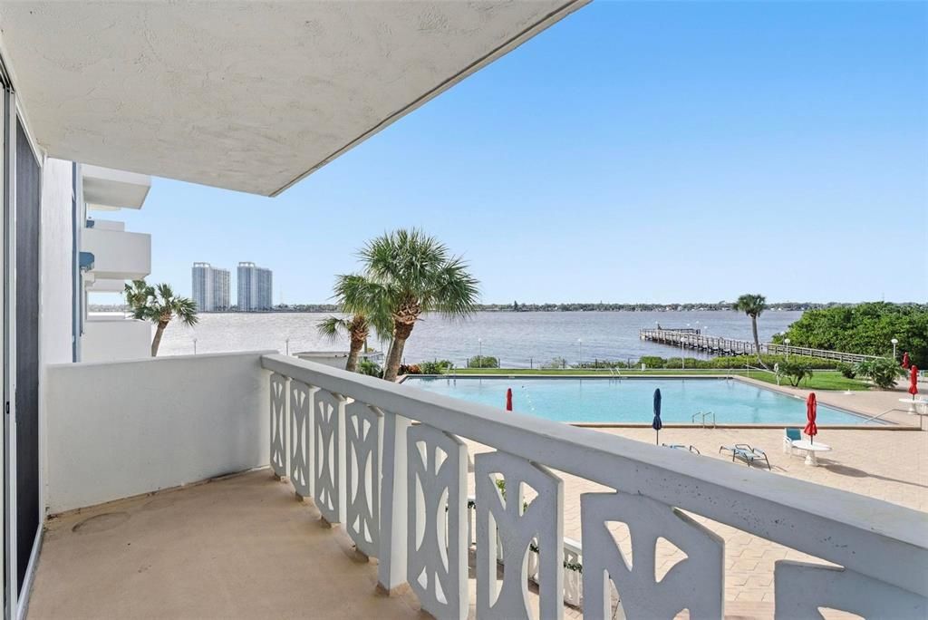 En Venta: $224,900 (2 camas, 2 baños, 1210 Pies cuadrados)