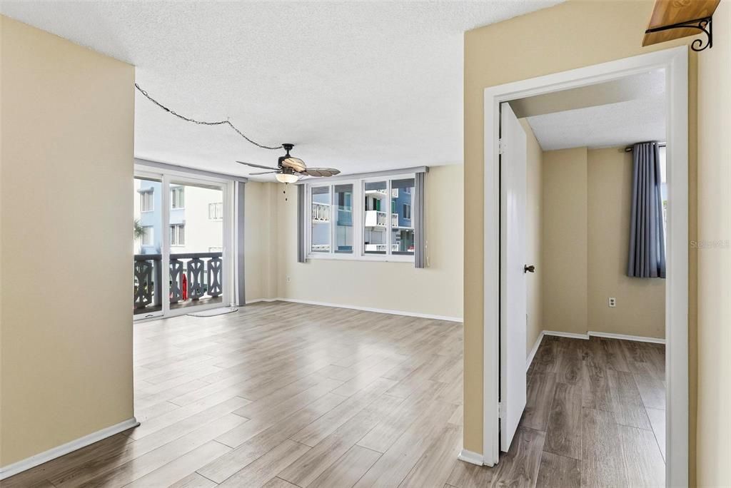 En Venta: $224,900 (2 camas, 2 baños, 1210 Pies cuadrados)