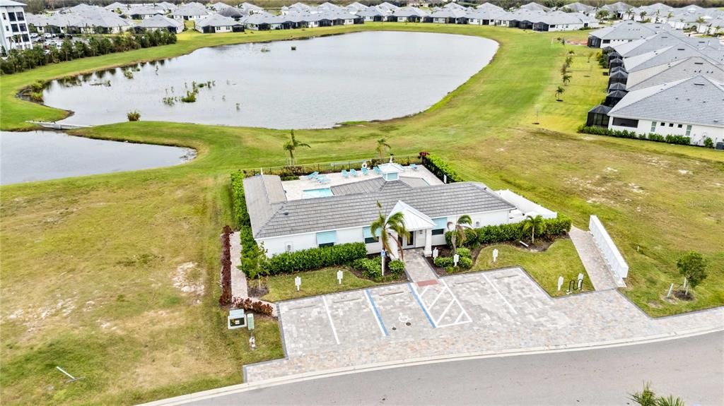 В аренду: $2,850 (2 спален, 2 ванн, 1629 Квадратных фут)