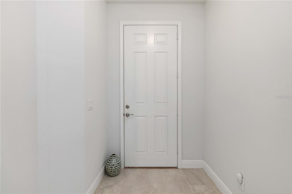 В аренду: $2,850 (2 спален, 2 ванн, 1629 Квадратных фут)