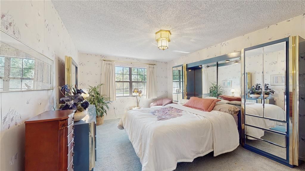 For Sale: $260,000 (2 beds, 2 baths, 1844 Square Feet)