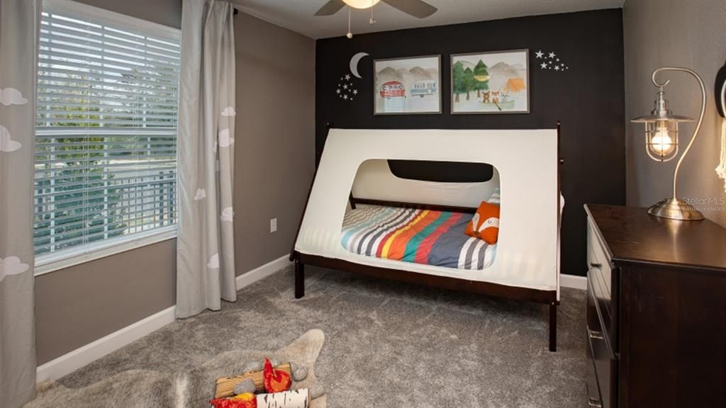 For Sale: $414,756 (4 beds, 2 baths, 1936 Square Feet)