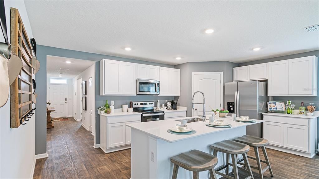 For Sale: $357,990 (4 beds, 2 baths, 1862 Square Feet)