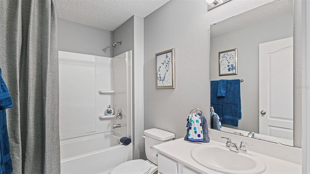 For Sale: $357,990 (4 beds, 2 baths, 1862 Square Feet)