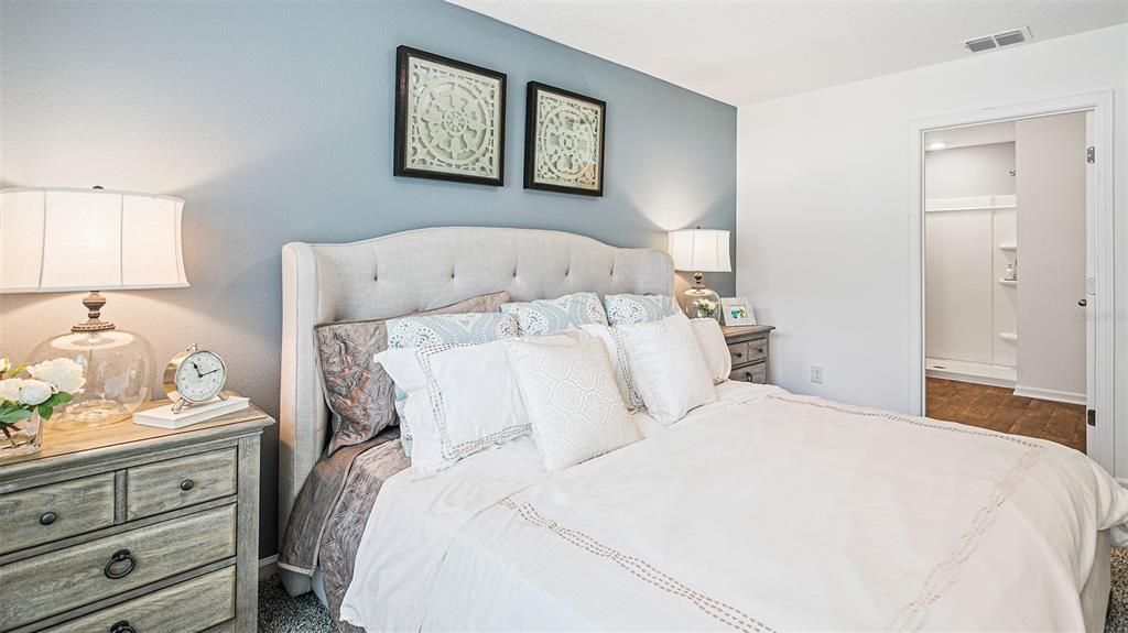 For Sale: $357,990 (4 beds, 2 baths, 1862 Square Feet)