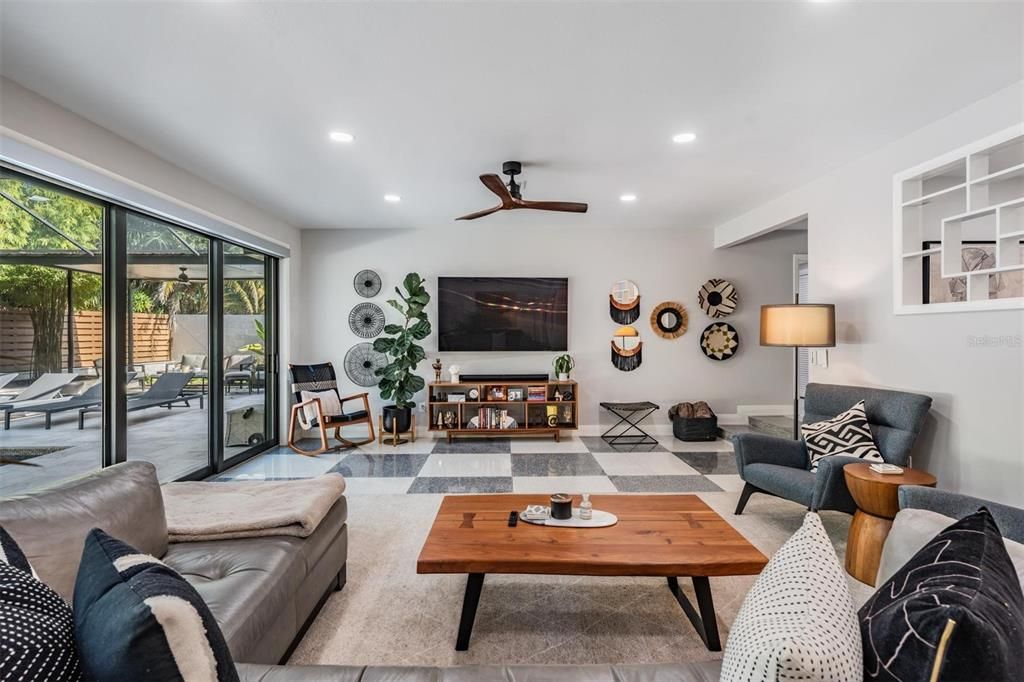 For Sale: $725,000 (3 beds, 2 baths, 2206 Square Feet)