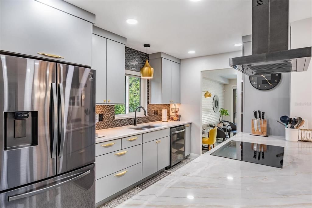 For Sale: $725,000 (3 beds, 2 baths, 2206 Square Feet)