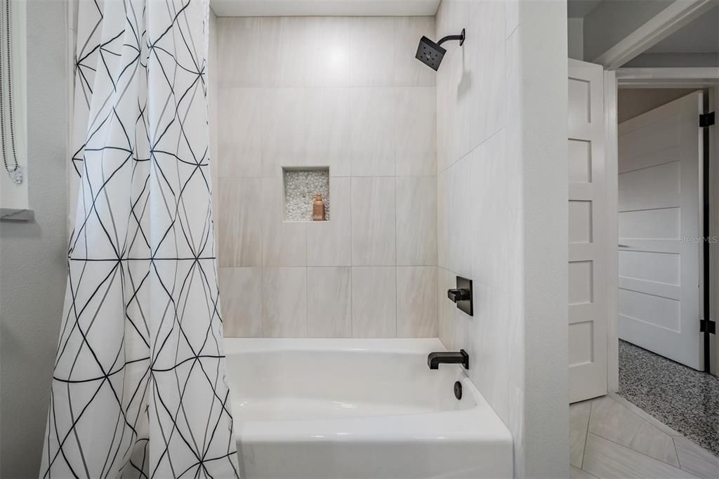 For Sale: $725,000 (3 beds, 2 baths, 2206 Square Feet)