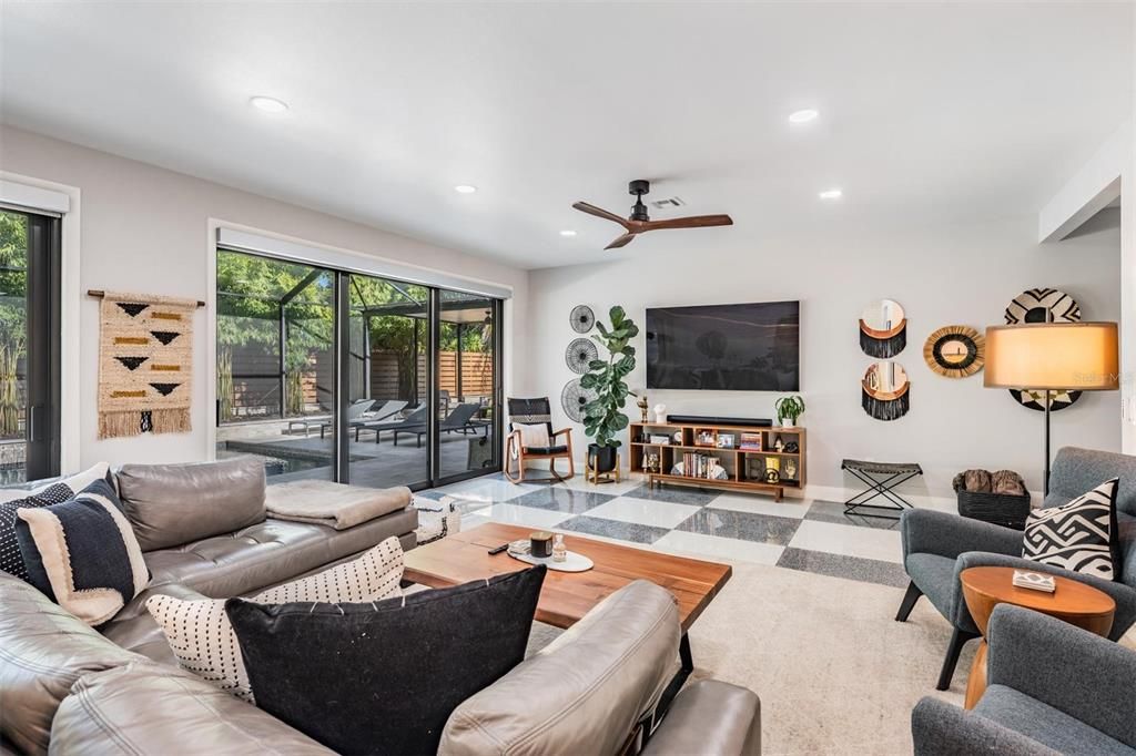 For Sale: $725,000 (3 beds, 2 baths, 2206 Square Feet)